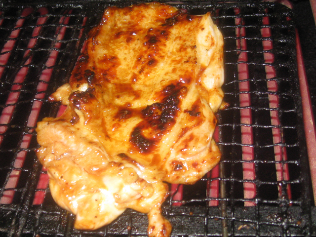 焼き鳥…こだわりのとり肉は菜彩鶏を使用！<br />
仕入れにもこだわります！